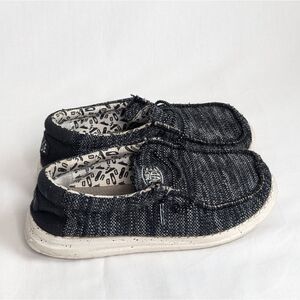Boys Youth Hey Dude, Wally Youth Sox Skater Black With White